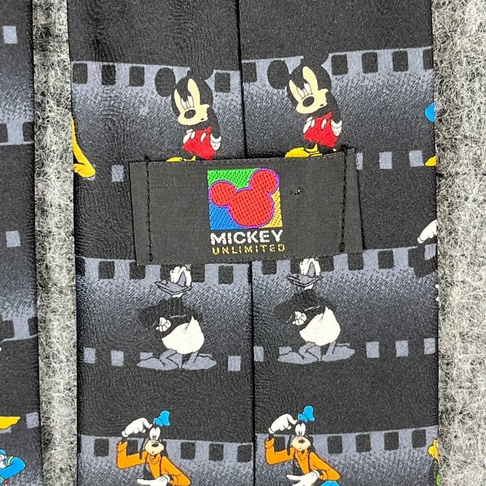 Disney Tie Mens 54